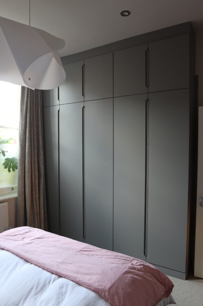 bedroom fitted wardrobe for small space